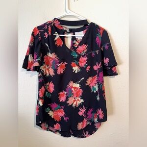 Maeve by Anthropologie Black Floral Blouse Size M – Short Sleeve
